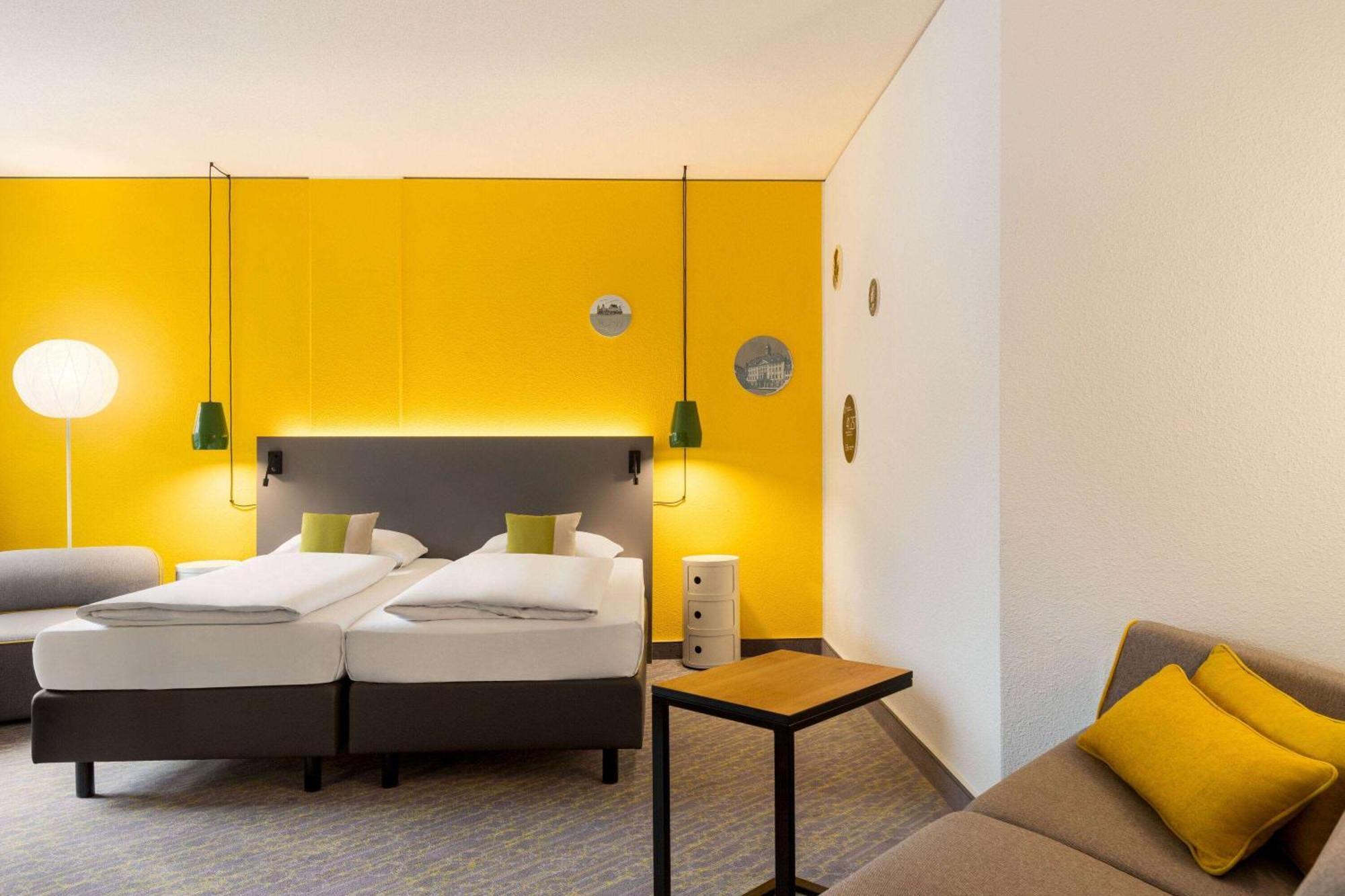 Vienna House Easy By Wyndham Coburg Hotel Exterior photo