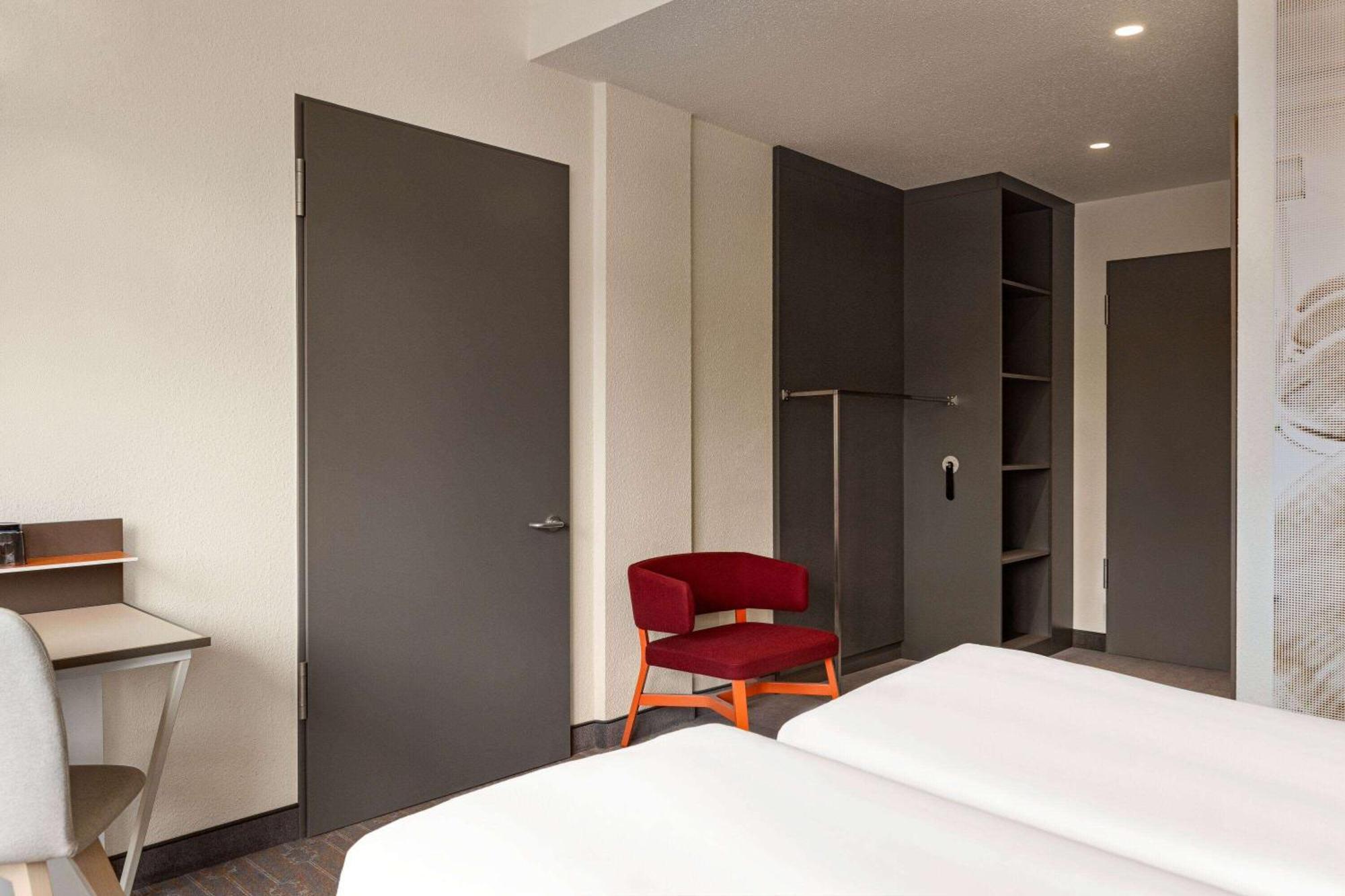 Vienna House Easy By Wyndham Coburg Hotel Exterior photo